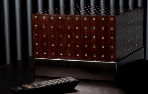 serveur-multimedia-finition-plaquage-bois