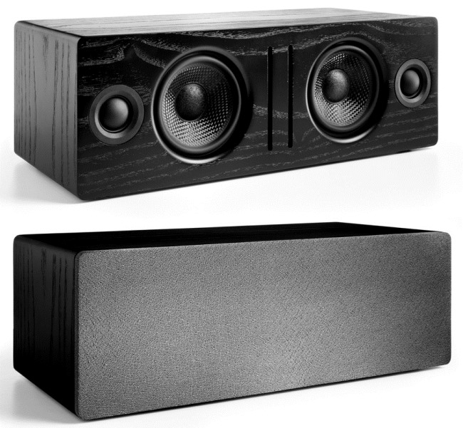 Audioengine B2 sans la grille et avec la grille - un retrait facile grâce aux aimants