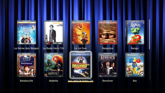 Le coffret “Retour vers le futur” apparait parmi tous les films. Il est le seul élément visible de la collection “Retour vers le futur”, les films sont “à l’intérieur.”