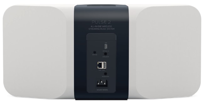 Les connectiques audio de l'enceinte sans fil Bluesound PULSE 2
