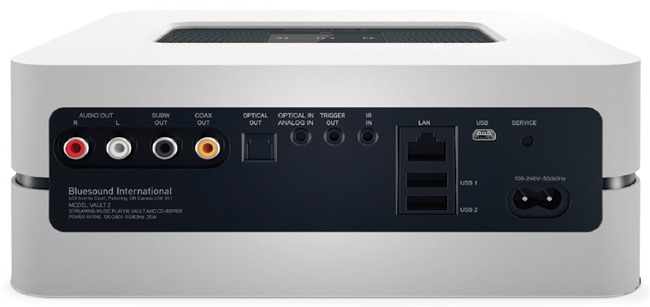 Bluesound VAULT 2, les connectiques audio du serveur HiFi