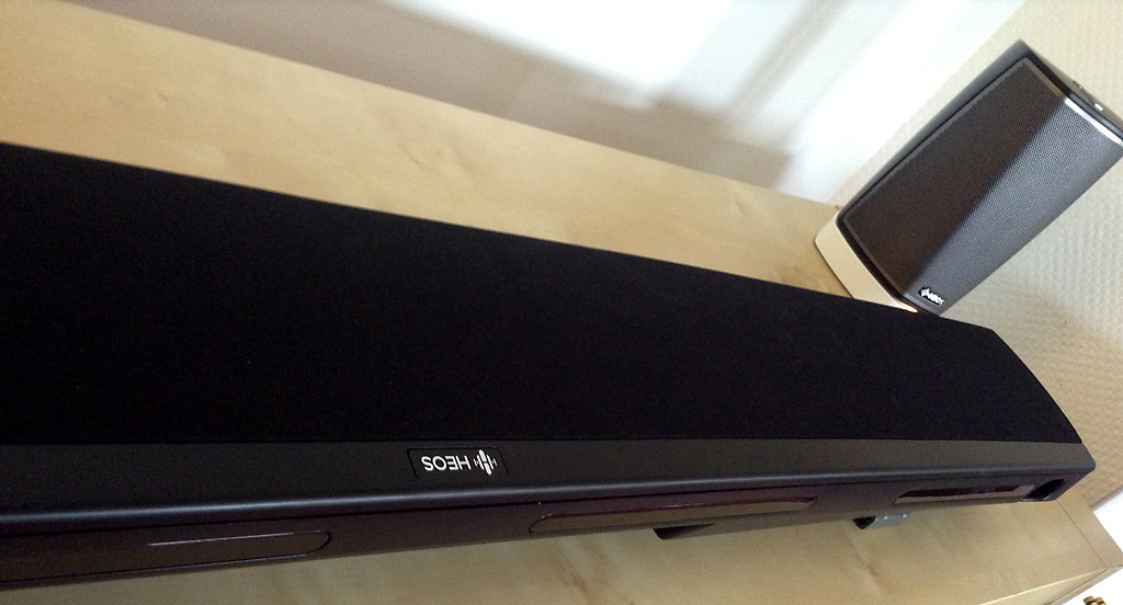 L'enceinte sans fil WiFi HEOS 1 pour les voies arrières en configuration home cinéma 5.1 Enceintes arrières sans fil WiFi pour Home cinéma - HEOS 1 de Denon