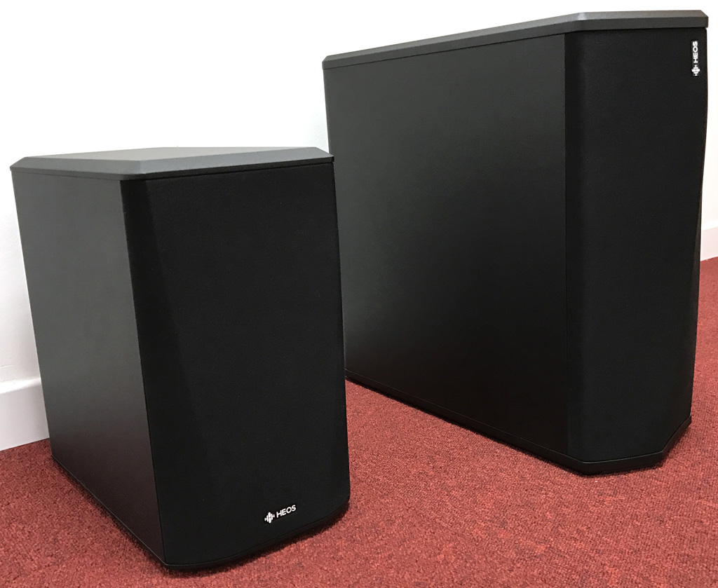 Comparaison entre les deux caissons de grave sans fil Denon HEOS Comparaison entre les deux caissons de basses sans fil de la gamme Denon HEOS home cinéma et multiroom wifi