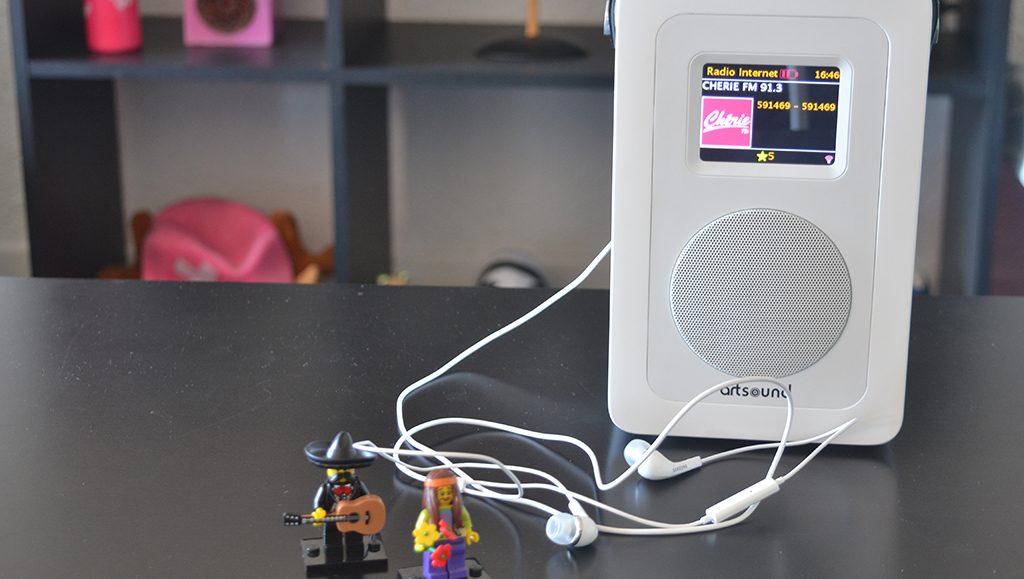 Écoute en stéréo des radios Internet aux écouteurs