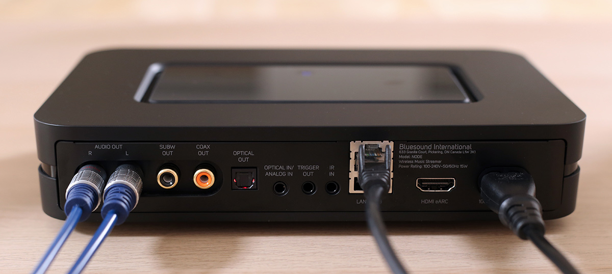 Les connectiques audio avec la nouvelle prise HDMI eARC