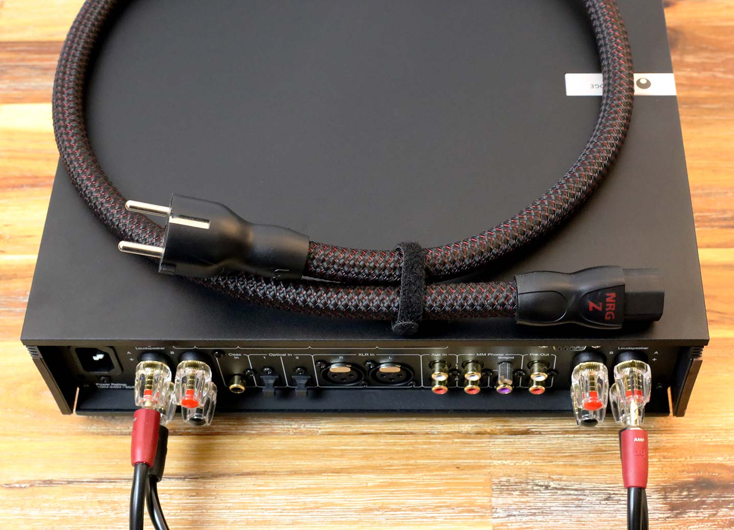 Audioquest NRG Z3 le câble alimentation secteur pour ampli HiFi Audioquest NRG Z3 le câble alimentation secteur pour ampli HiFi