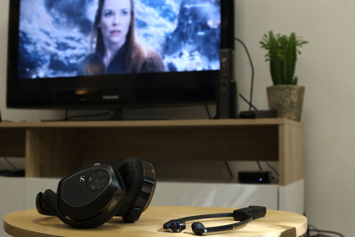 Sennheiser RS 175-U et RS 5200 : Des solutions TV pour une meilleure intelligibilité des dialogues