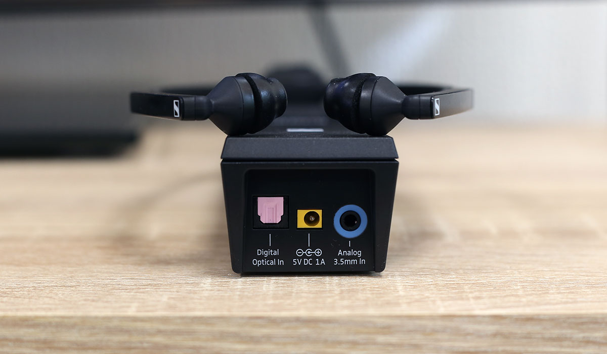 Connectiques analogiques et numériques Sennheiser RS 5200