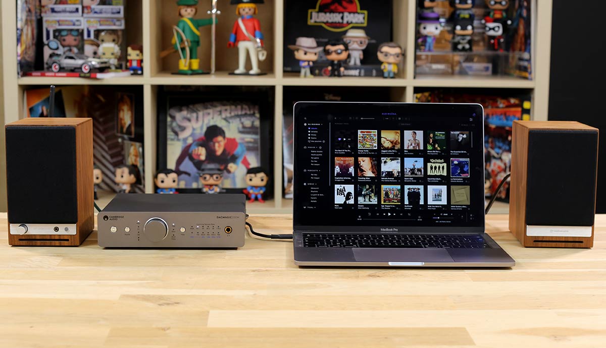 Le DAC Magic 200M compact sera idéal dans une installation de bureau