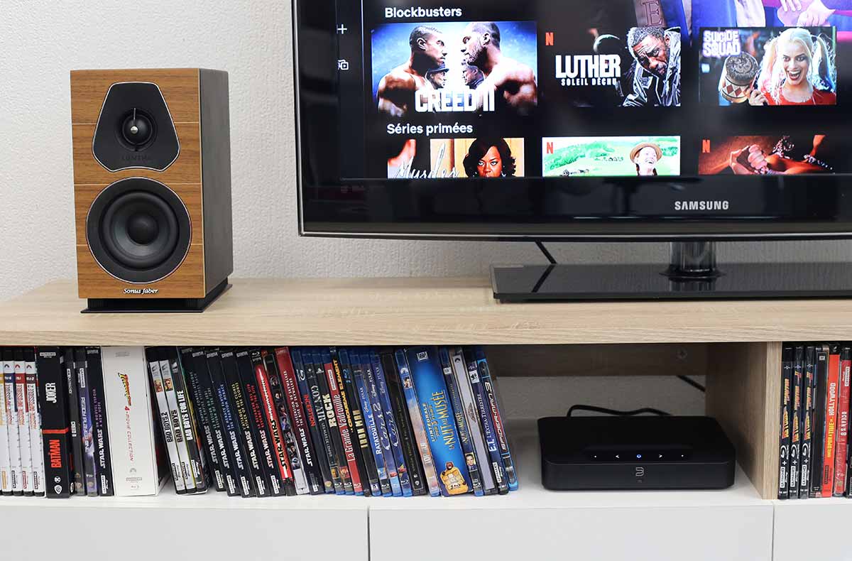 Bluesound Powernode Edge : un ampli HiFi, home cinéma, multiroom complet et compact