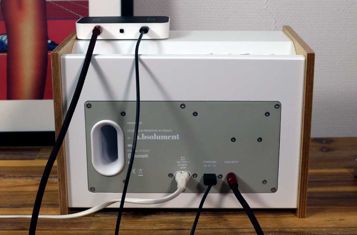 Branchement du lecteur réseau Octavio STREAM sur l'enceinte A.bsolument PRODIGE