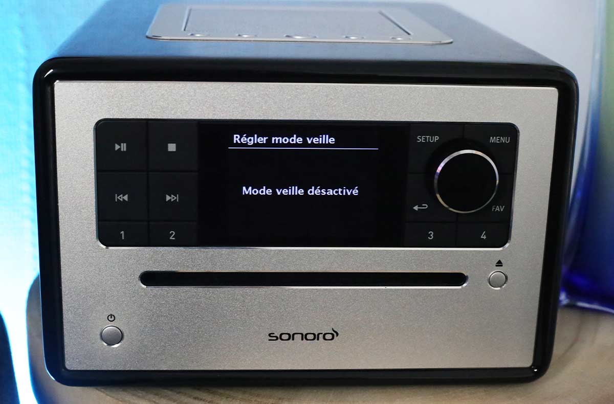 Sonoro Elite dispose d'un mode de veille à activer ou désactiver radio-réveil connecté