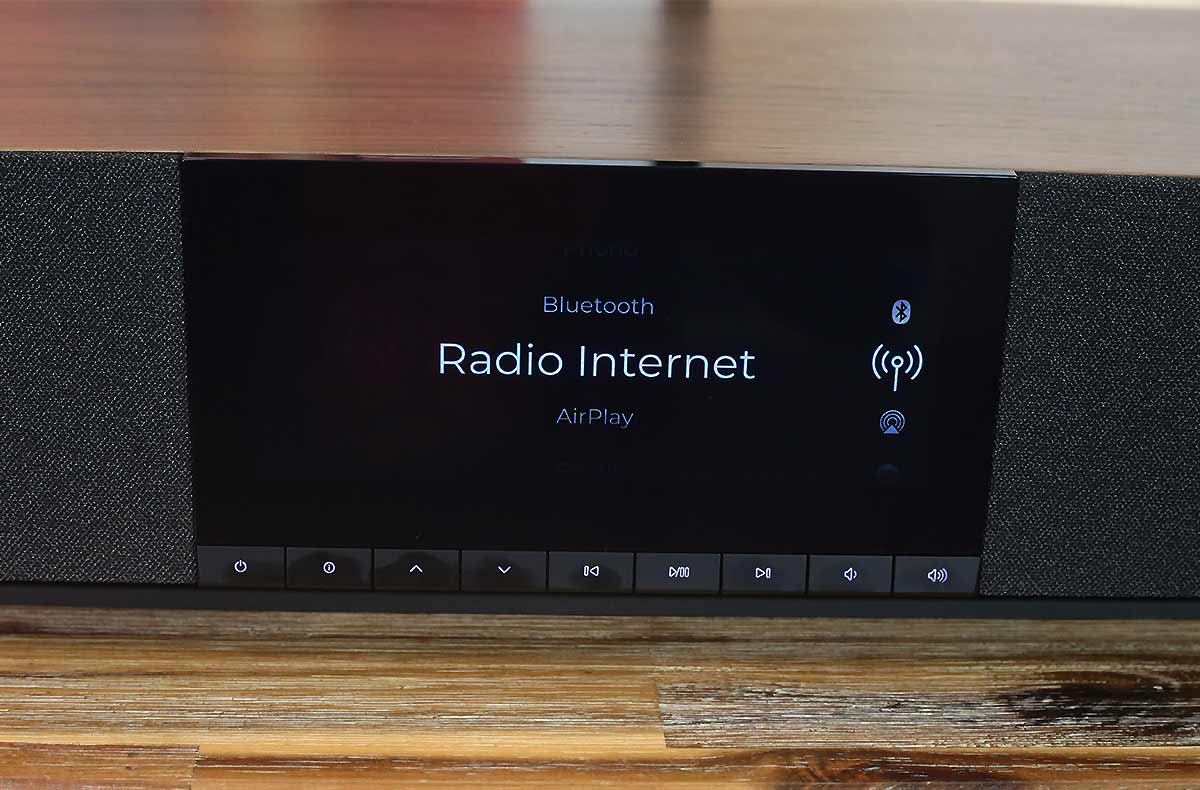 Cambridge Audio EVO One donne accès à une multitude de radios Internet.