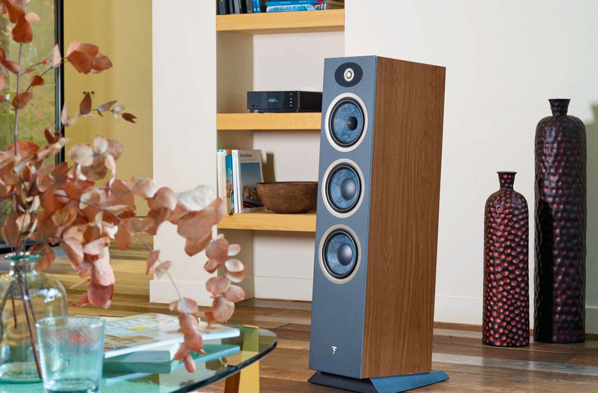 Visuel : Focal Theva N°3 – Enceinte colonne haut rendement 3 voies, pensée pour une restitution ample dans les grandes pièces.