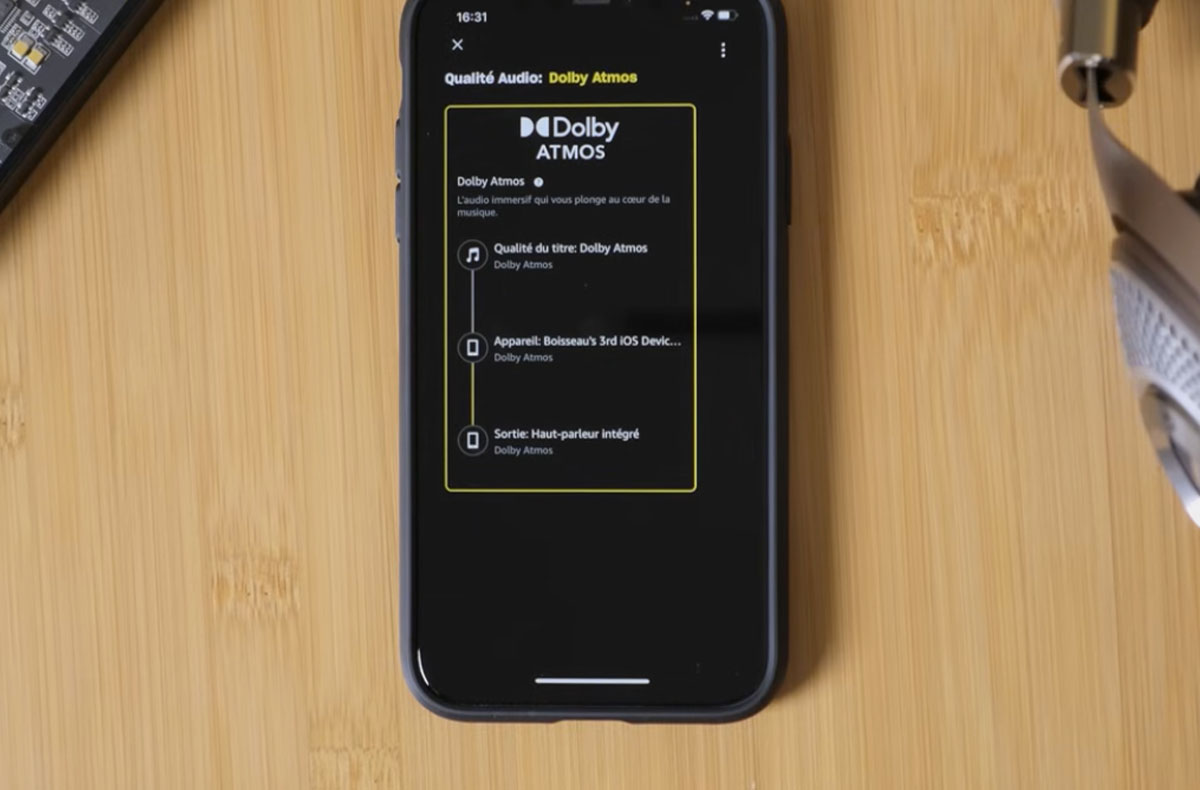 Affichage Dolby Atmos sur Amazon Music avec choix entre spatialisation 3D et stéréo. Affichage Dolby Atmos sur Amazon Music avec choix entre spatialisation 3D et stéréo.