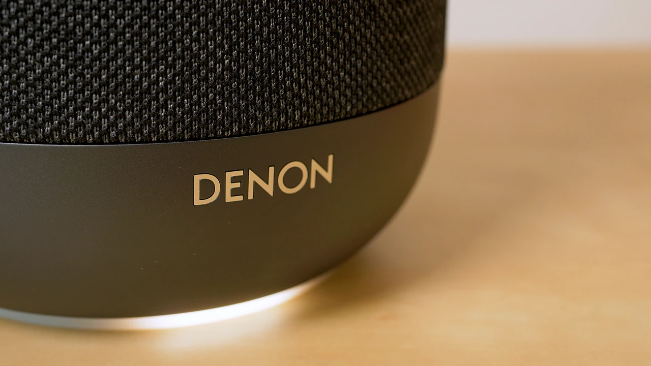 Écoute de la Denon Home 200 au showroom